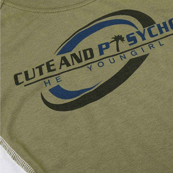 Contrasting Raglan Short Sleeve Tee - Picture 4 of 4
